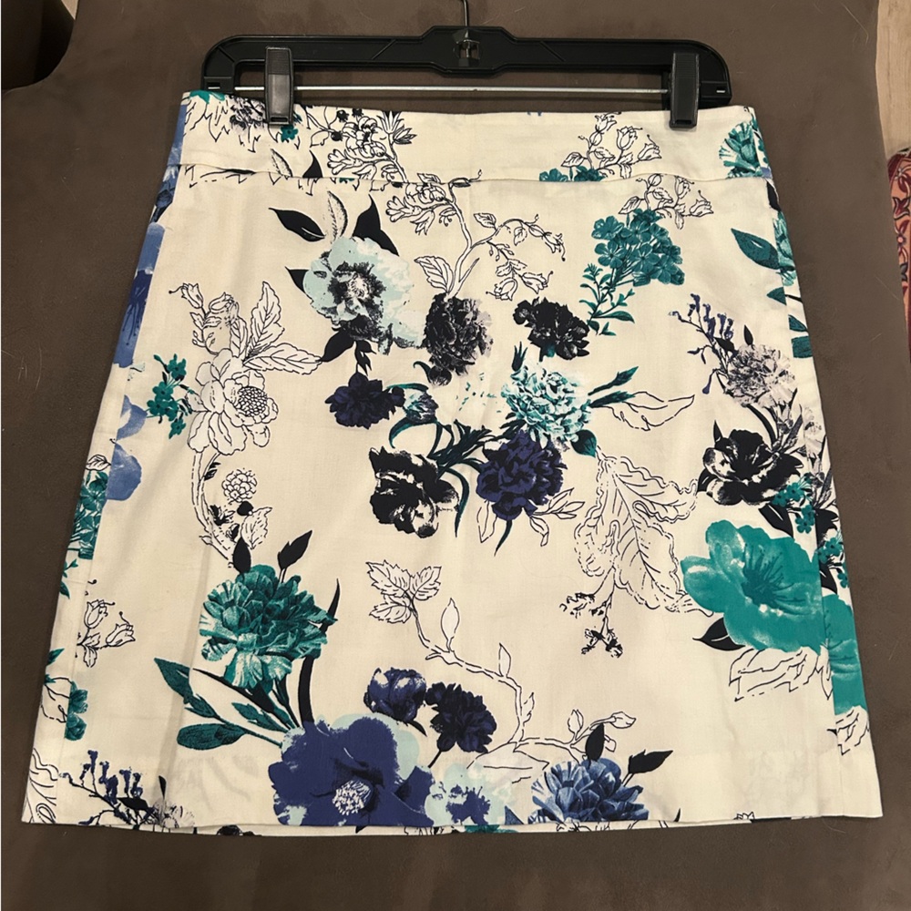 LOFT Floral Pencil Skirt